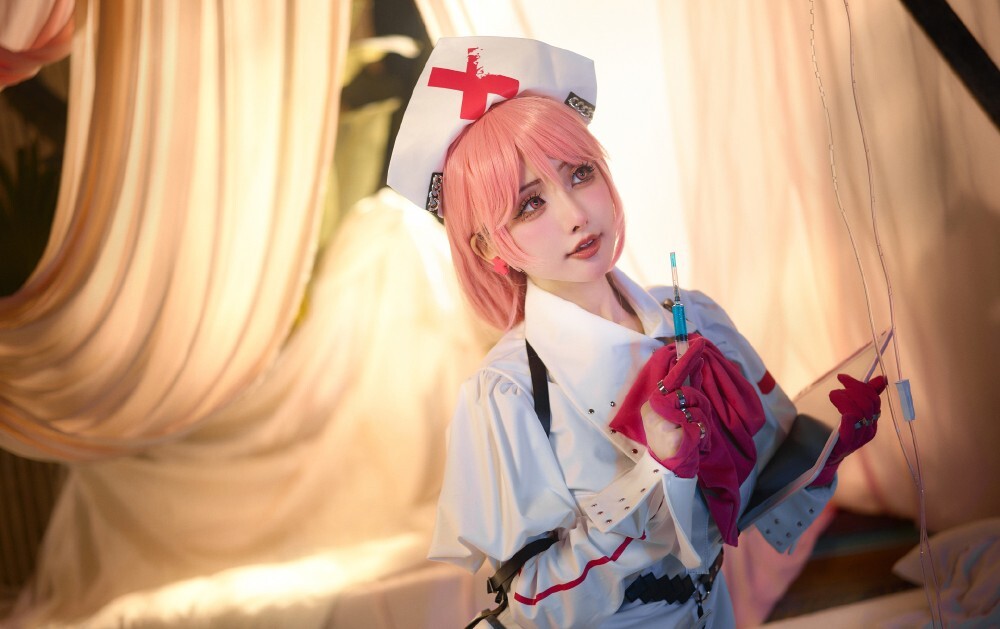 紫氯氯 - 安cos [13P-33MB]