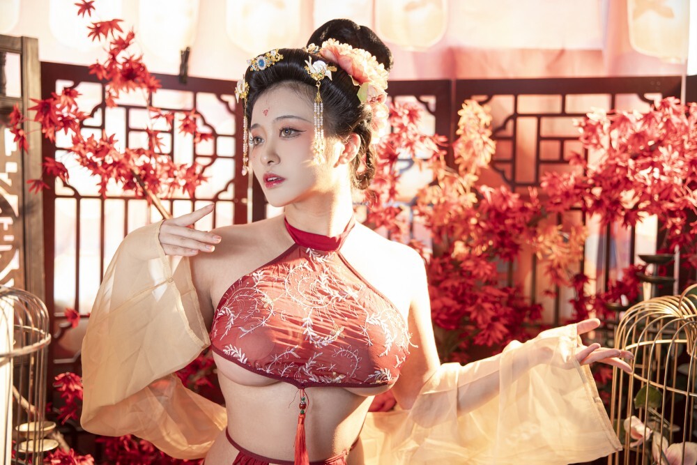 洛璃 LoLiSAMA - 贵妃 [42P-624MB]