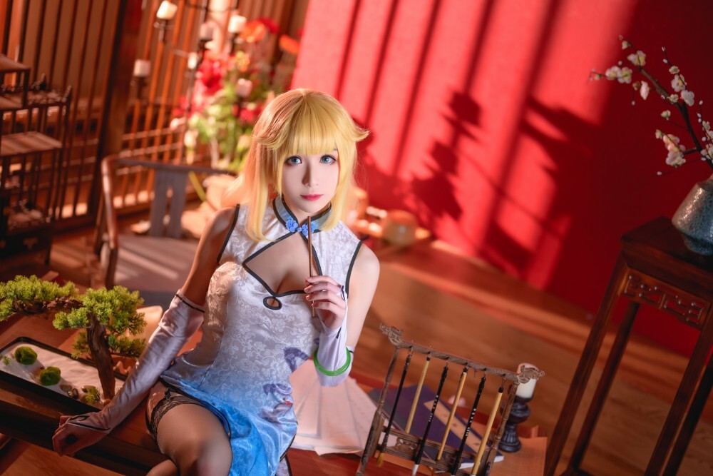 Tomoyo酱 - 欧若拉 [18P-218MB]