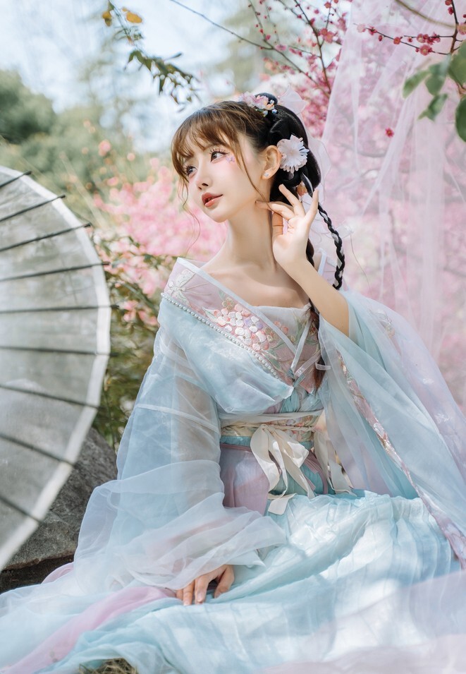 紫氯氯 - 二月梅花 [18P-81MB]