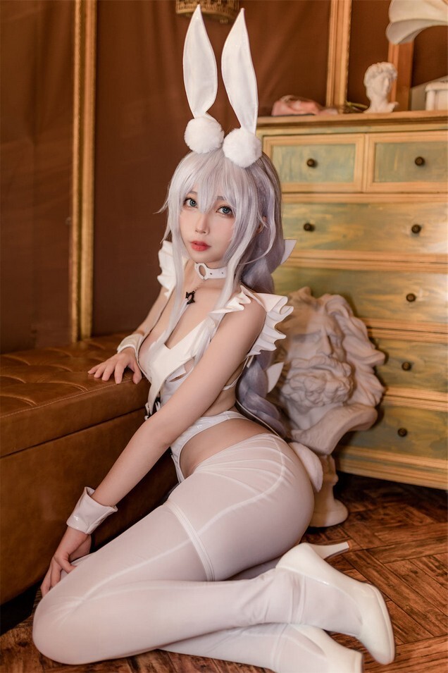 杏仁曲奇 - 碧蓝航线 恶毒白兔 [40P-229MB]