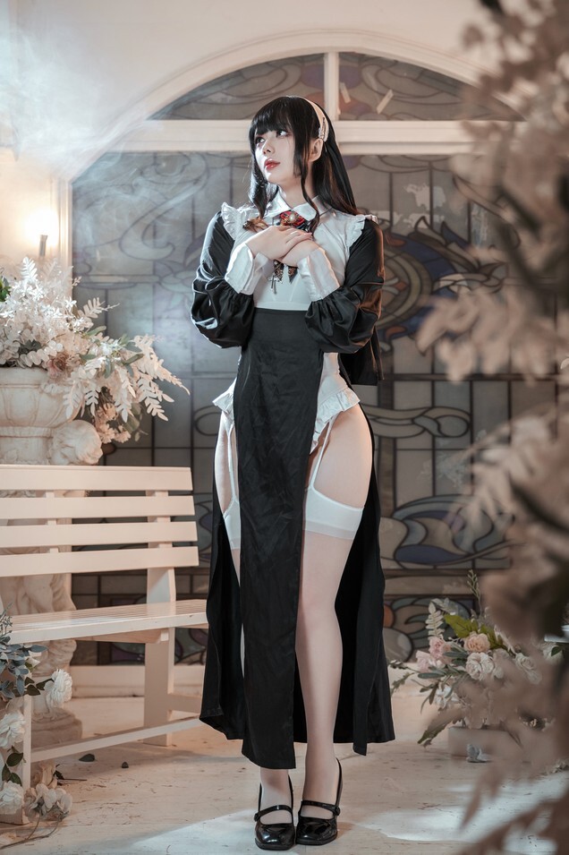 九言 - 修女与狗 [60P6V-1.54GB]