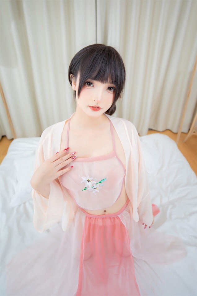 神楽坂真冬 - 小桥流水 [75P2V-197MB]