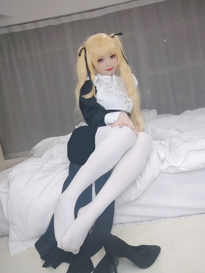 神沢永莉 - 英梨梨修女自拍 [129P-197MB]