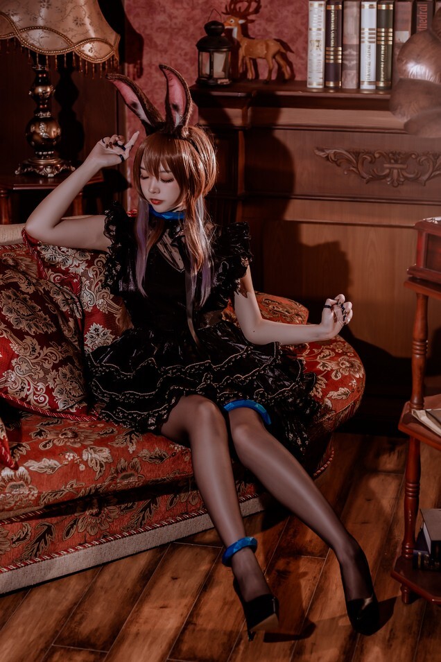 二佐Nisa - 明日方舟阿米娅音乐会 [15P-86MB]