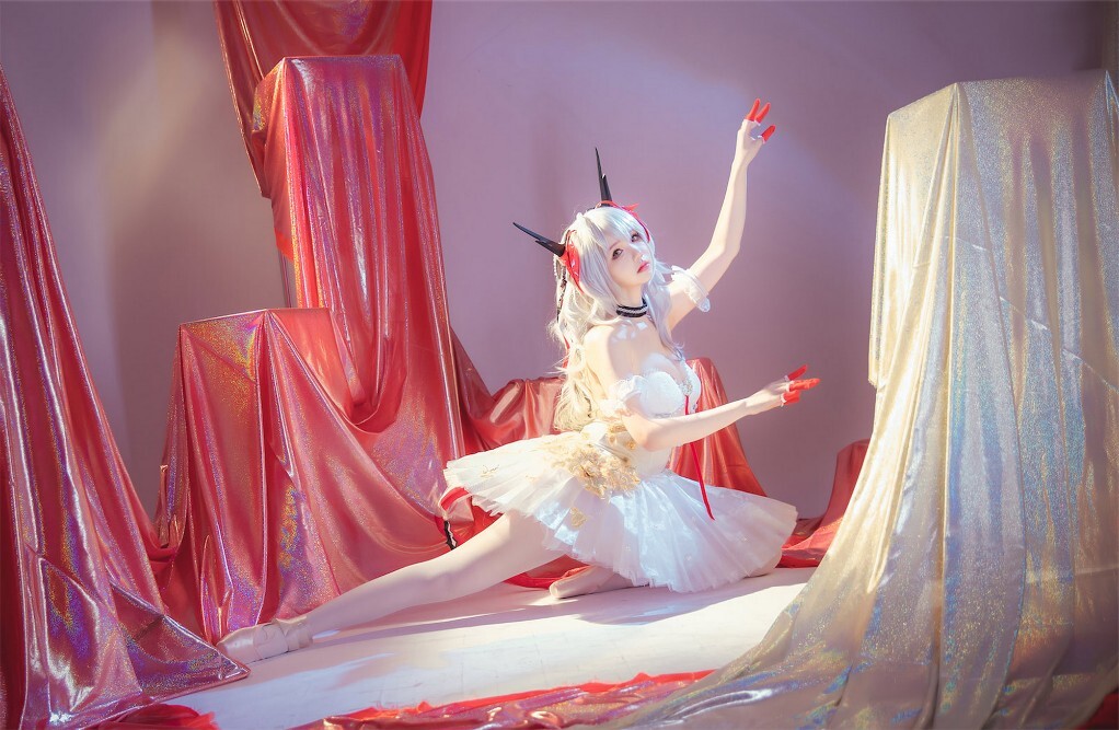 雪晴Astra - 明日方舟 W芭蕾 [80P-708MB]