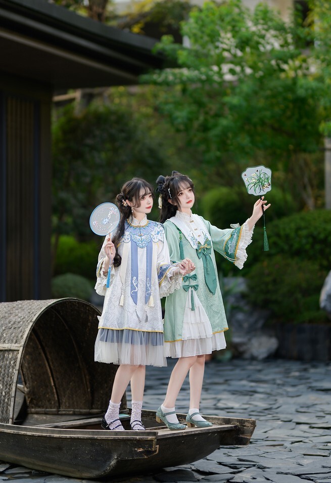 花甲conch -  LOLITA 古装 [15P-227MB]