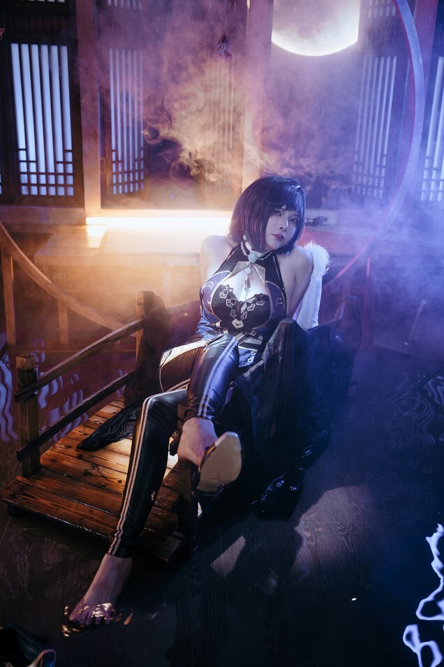 秋和柯基 - 夜兰 内衣 [66P1V-2.51GB]