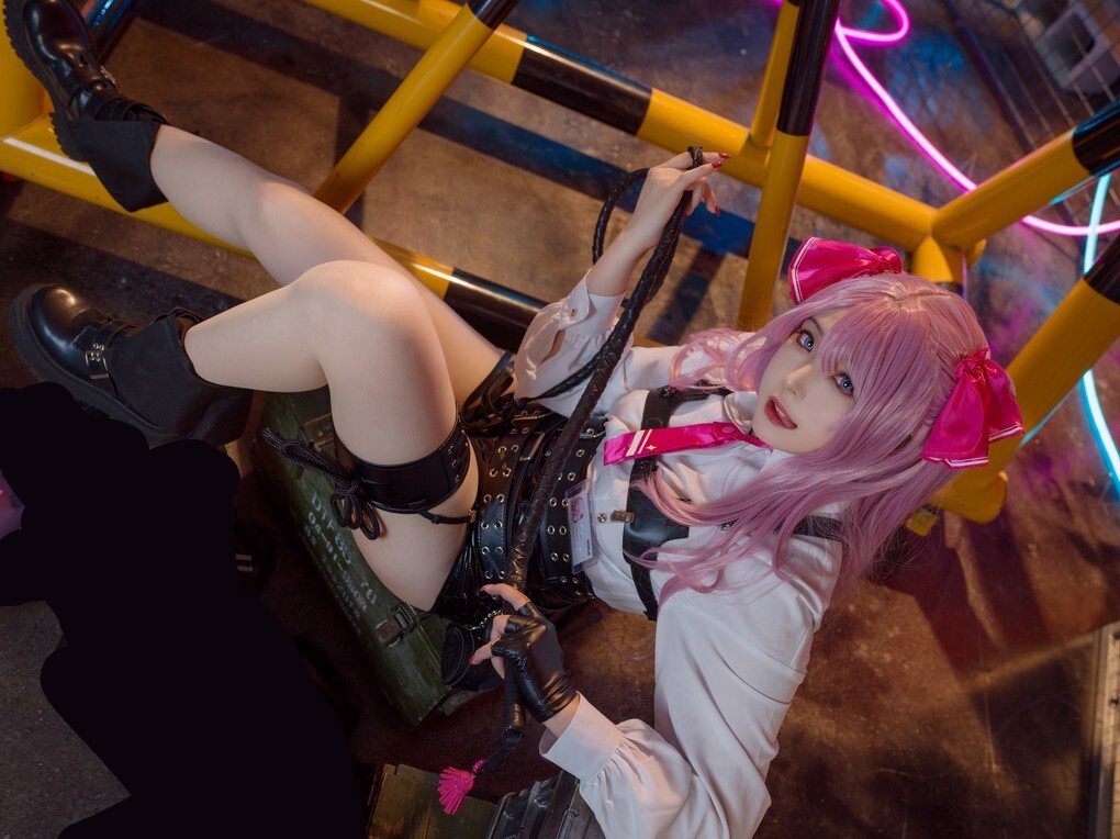 秋和柯基&Natsuko夏夏子 – 米哈拉&尤妮 [74P1V-2.62GB]