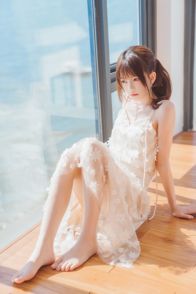 桜桃喵 -  粼光 [25P-190MB]