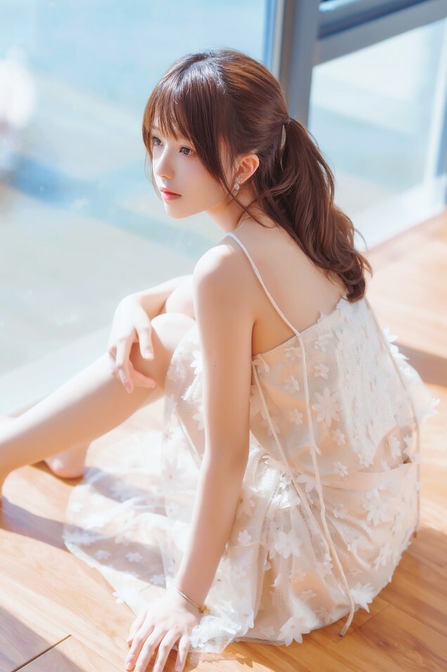 桜桃喵 -  粼光 [25P-190MB]