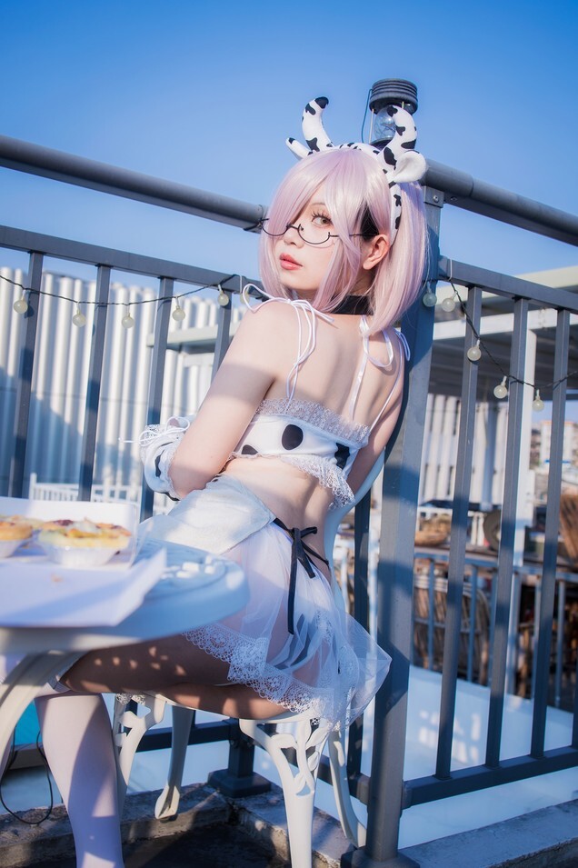 末夜787 - 牛牛厨娘 [64P4V-703MB]