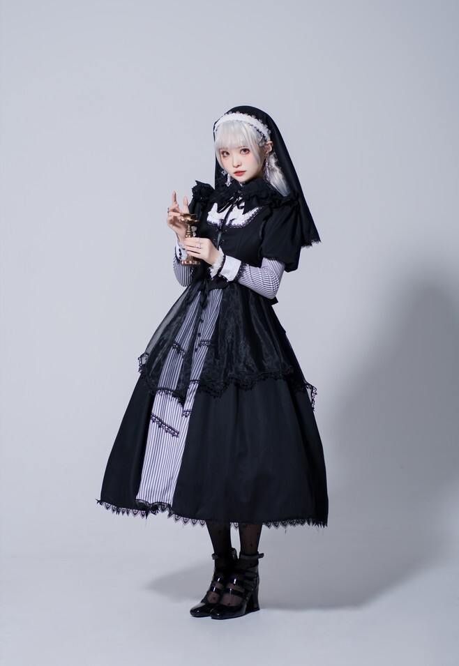 花甲conch –  审判 [18P-262MB]