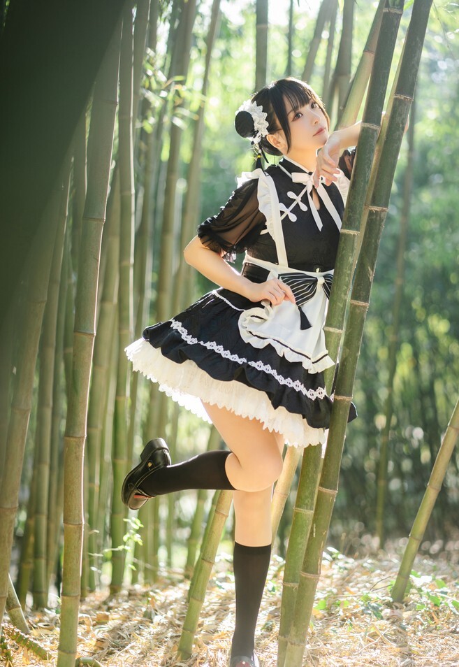 贤儿sherry - 中华女仆 [15P-128MB]