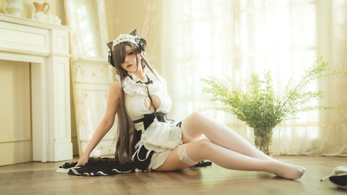 菌烨tako - 舰长图 奥古斯特女仆 [12P-142MB]