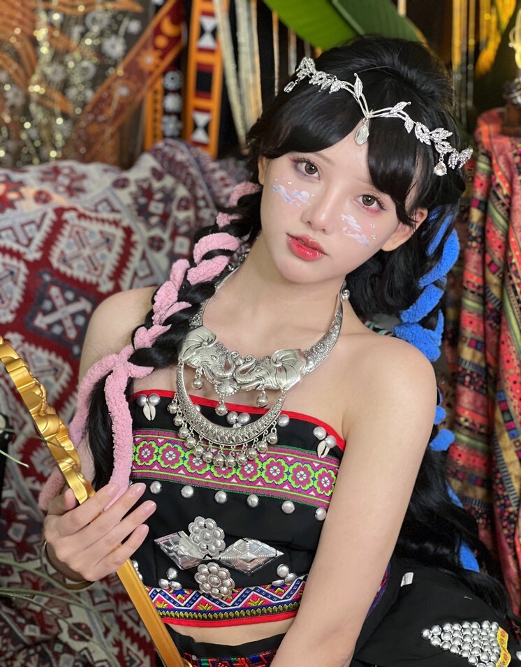 阿璇学妹 -  藏族服饰 [9P-51MB]