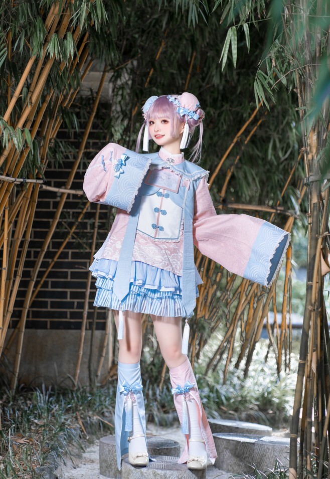 花甲conch -  小僵尸 [18P-358MB]