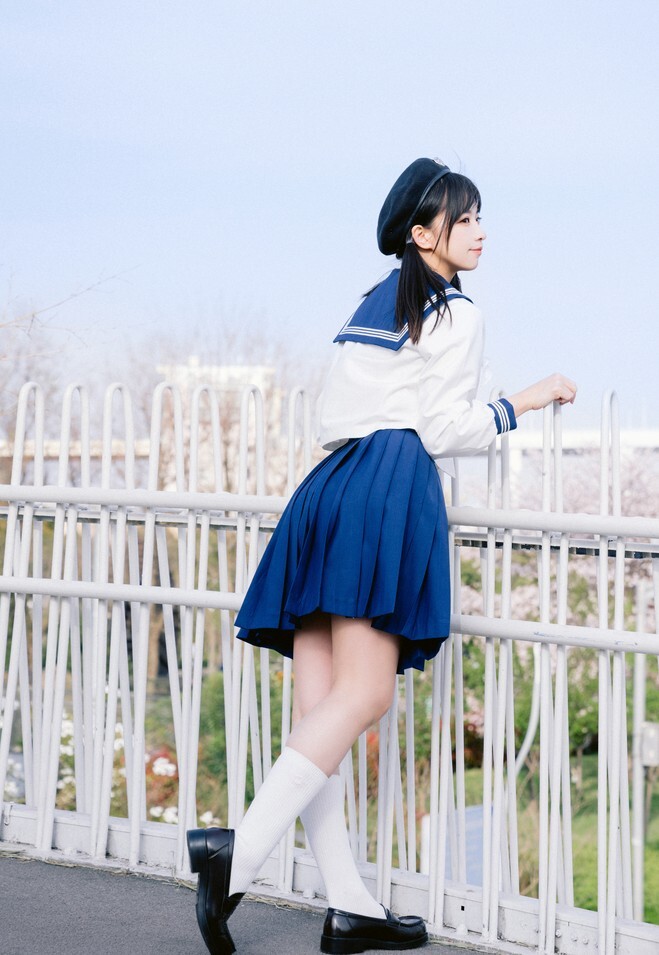 贤儿sherry -  水手服 [15P-159MB]