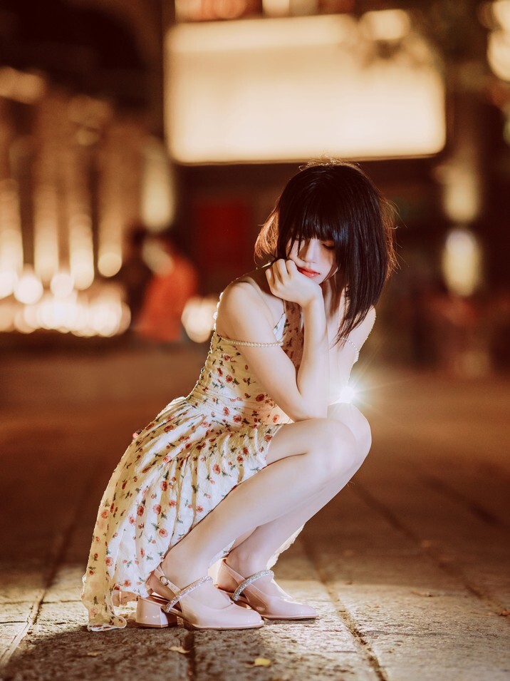 桜桃喵 - 晚风 [14P-217MB]