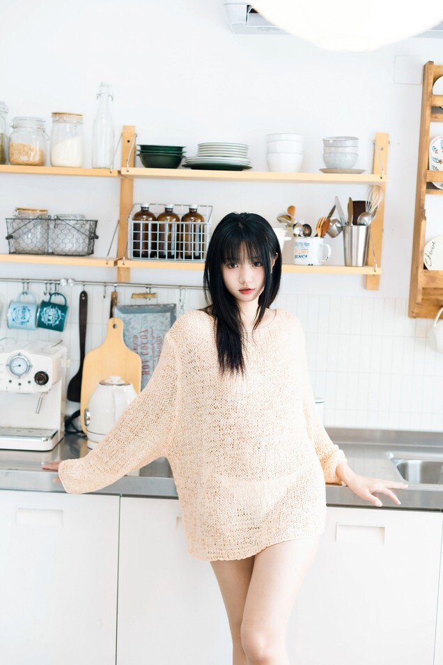 柒柒要乖额 – 半糖下午茶 [30P-164MB]