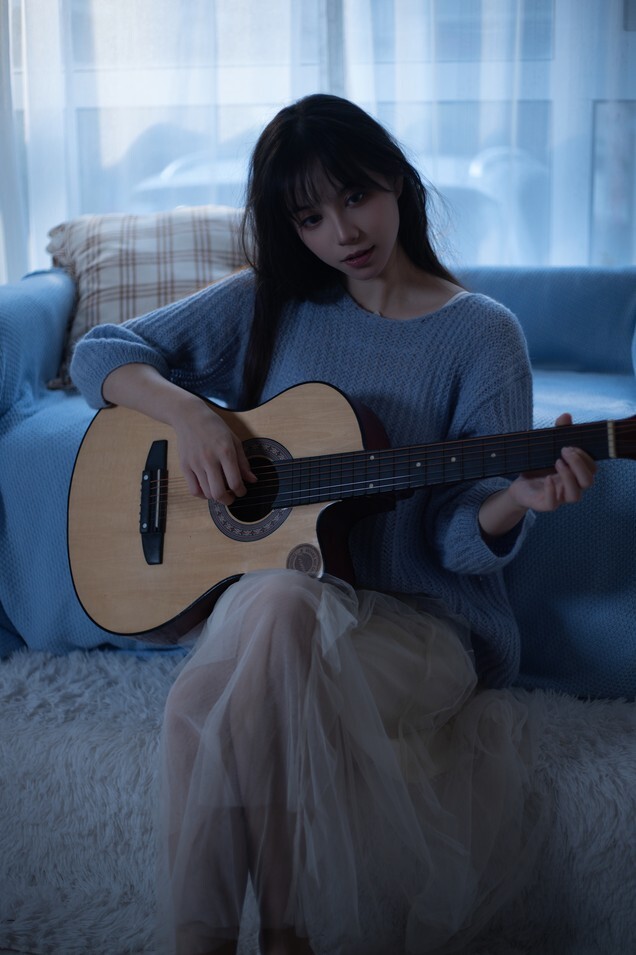 贰加六 - 悲伤之秋 [27P-1.07GB]