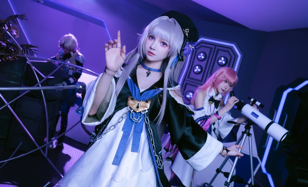 超级小禾儿 - 小黑塔 [18P-125MB]