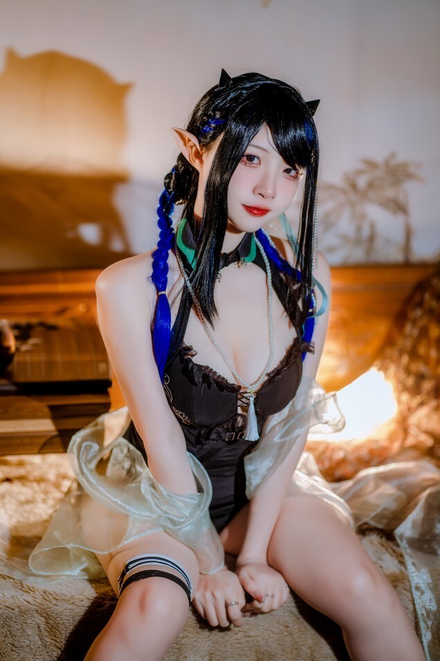 二佐Nisa - 泰拉夏日纪事 方舟夜半泳装 [32P-387MB]