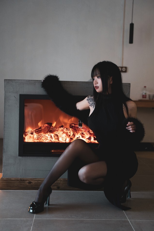 柒柒要乖额 – 清寂 [22P-308MB]