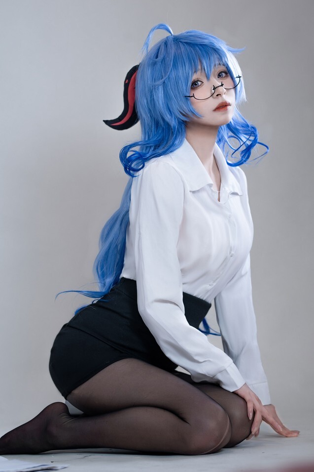 一只软软 - 甘雨 [15P-8MB]