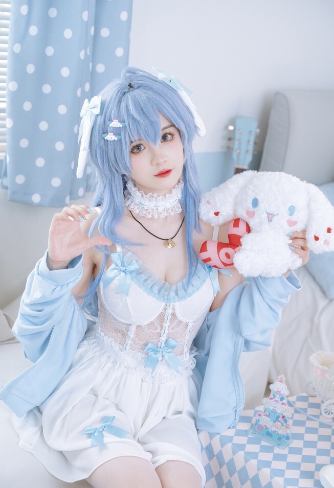 呆儿猪 – 玉桂狗 甘雨 [12P-40MB]