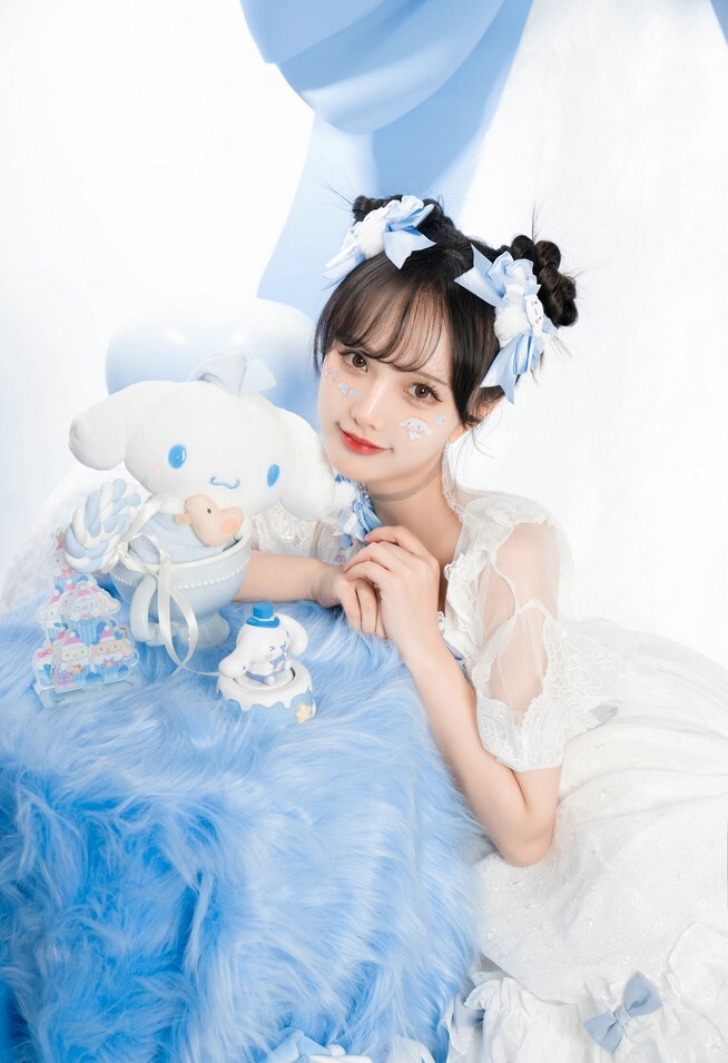 阿璇学妹 -  玉桂狗女孩 [15P-117MB]