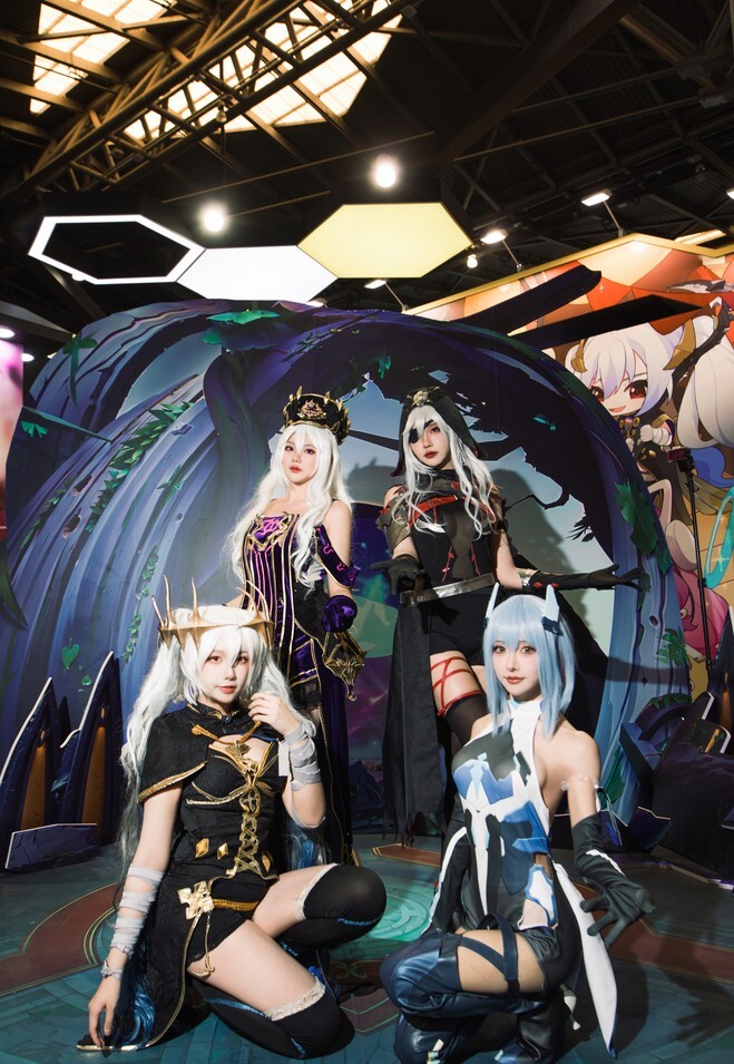 紫氯氯 - 赛贝丝 [9P-43MB]