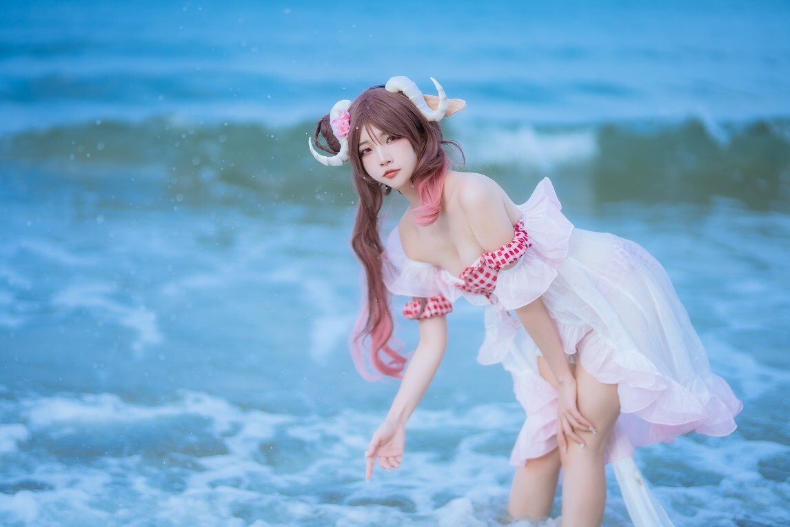 二佐Nisa - 泰拉夏日纪事 方舟艾雅法拉泳装 [34P-594MB]