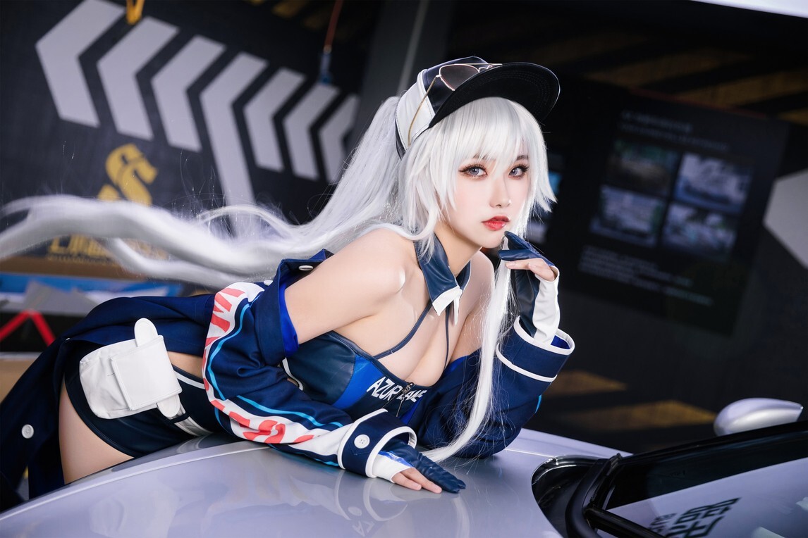 Momoko葵葵&amp;瓜希酱 - 碧蓝航线 欧根&amp;企业 赛车女郎 [58P-277MB]