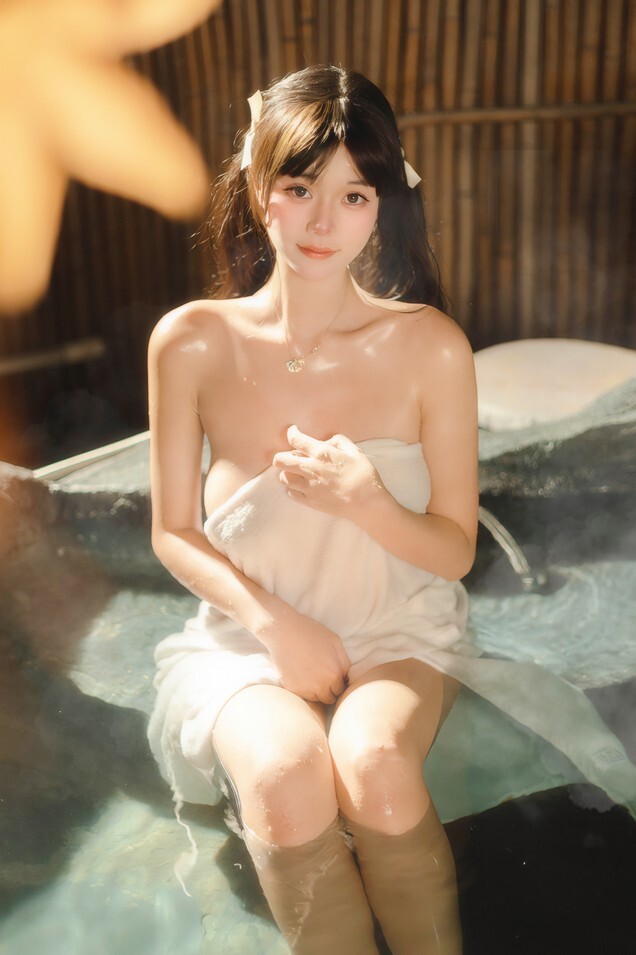 灵罗娃娃 - 温泉 [31P-347MB]