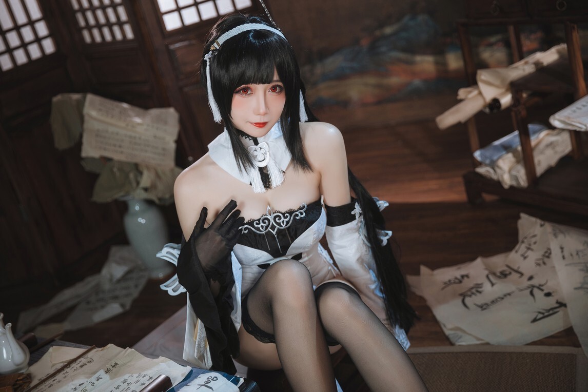 焖焖碳 – 碧蓝航线 鎮海 白黑礼服 [23P-182MB]