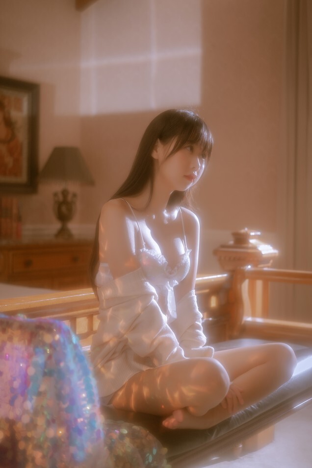 萌芽儿 - 人鱼姬 [21P-518MB]