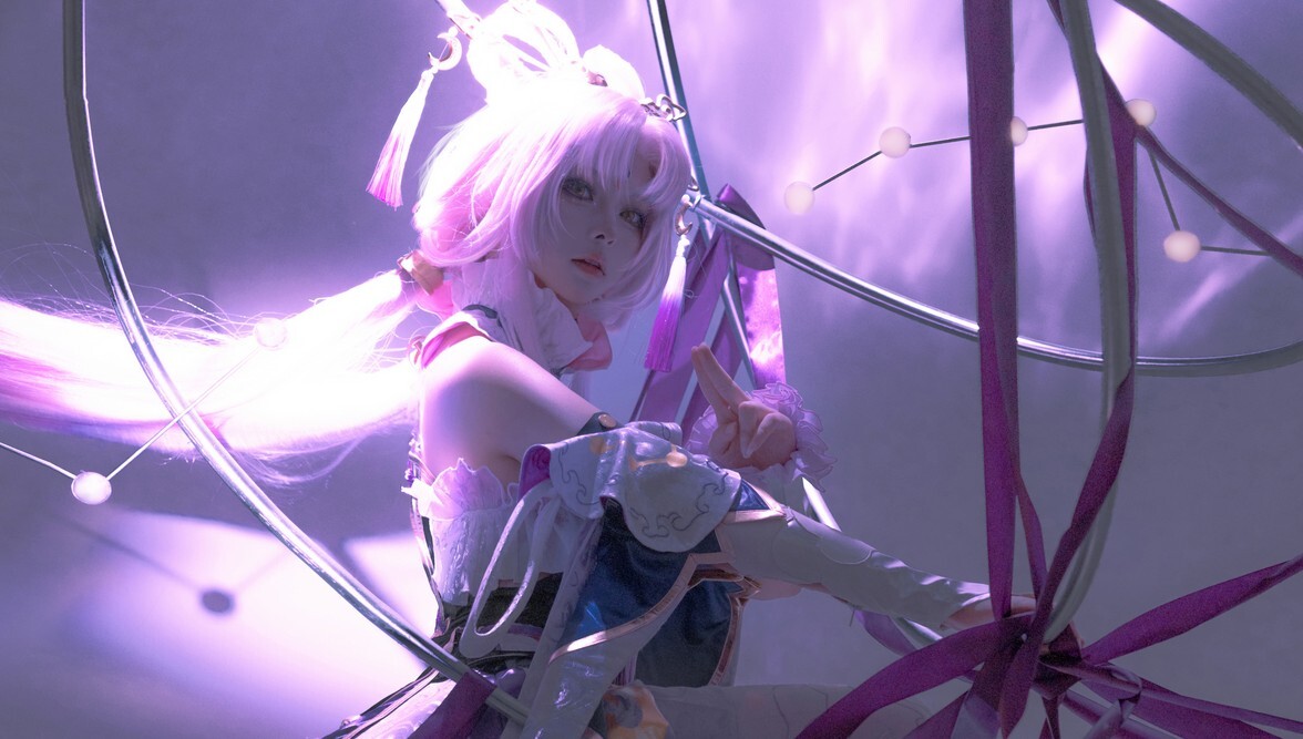 w百合欧皇子w – 符玄 [19P-194MB]