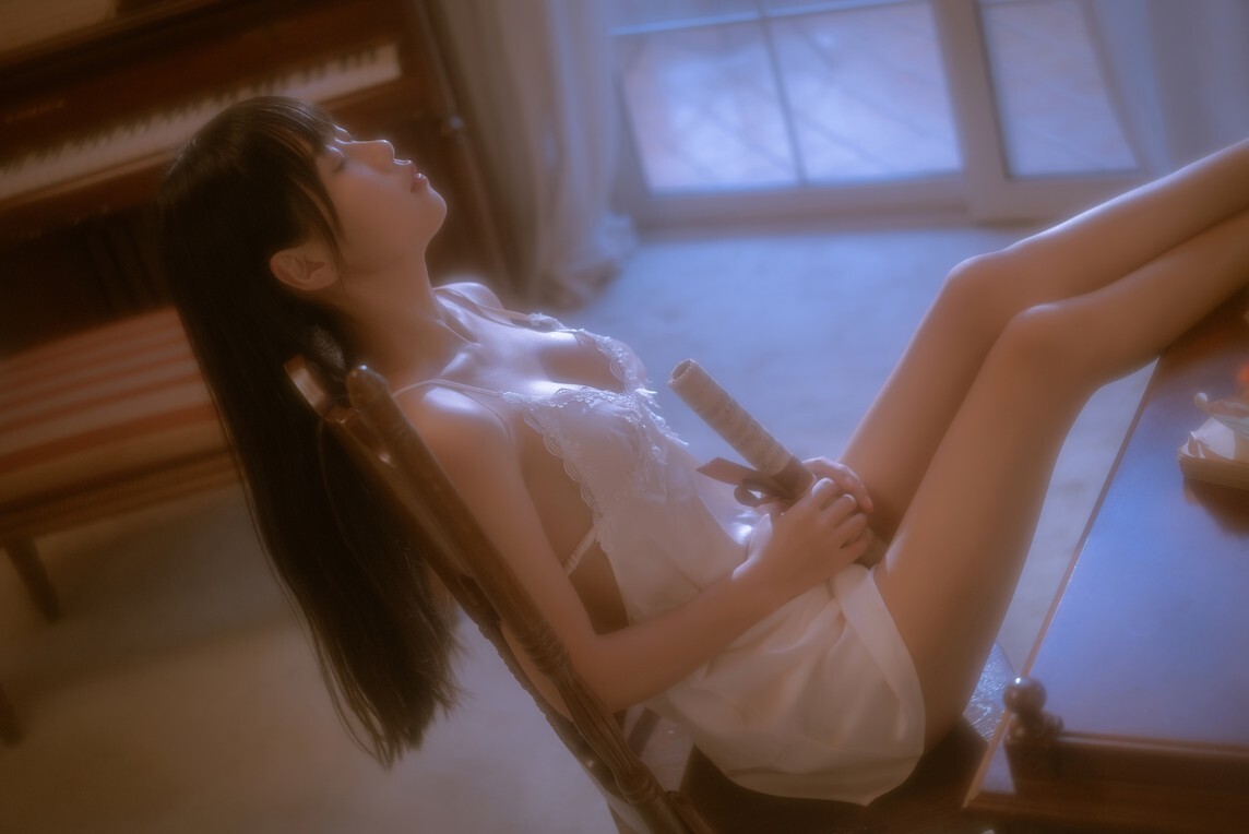 萌芽儿 – 遐想 [27P-631MB]