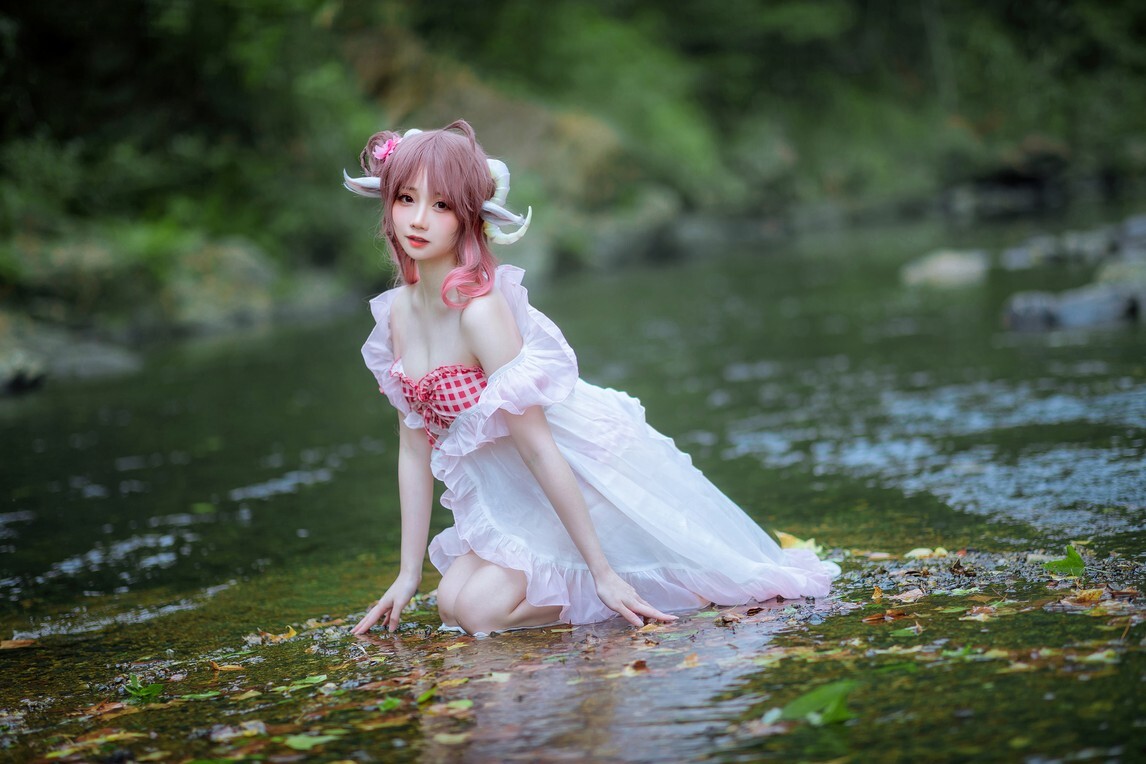 焖焖碳 - 明日方舟 艾雅法拉 (Arknights - Eyjafjalla) [20P-178MB]