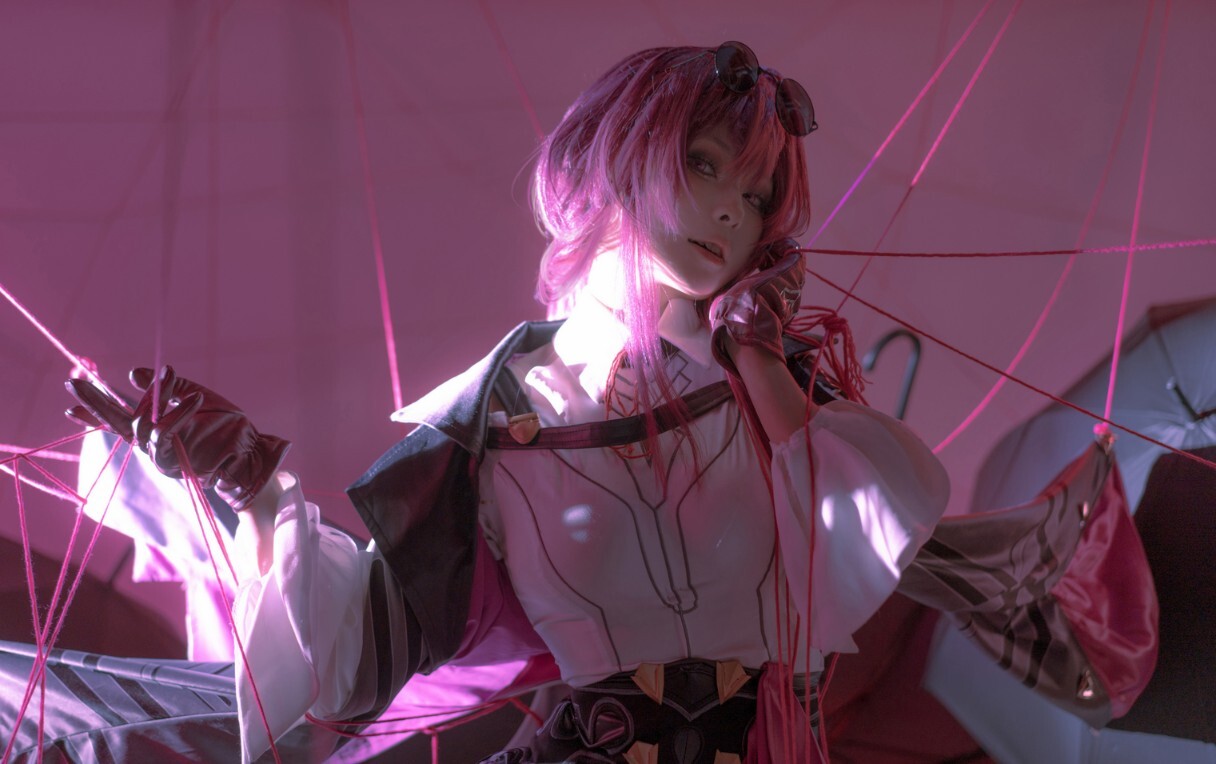 w百合欧皇子w - 卡芙卡 [15P-149MB]