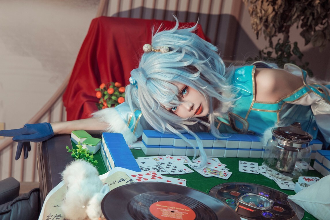 艾西Aiwest - PA-15 芙洛伦跃雪逢春 [21P-269MB]