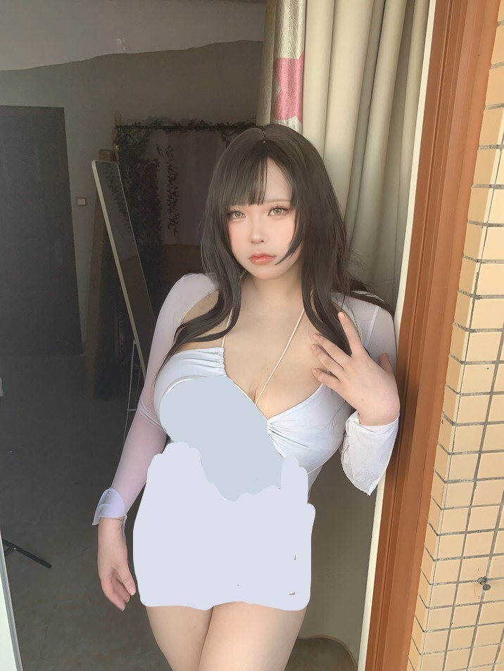 純愛neko – 奶牛&泳装 2 套