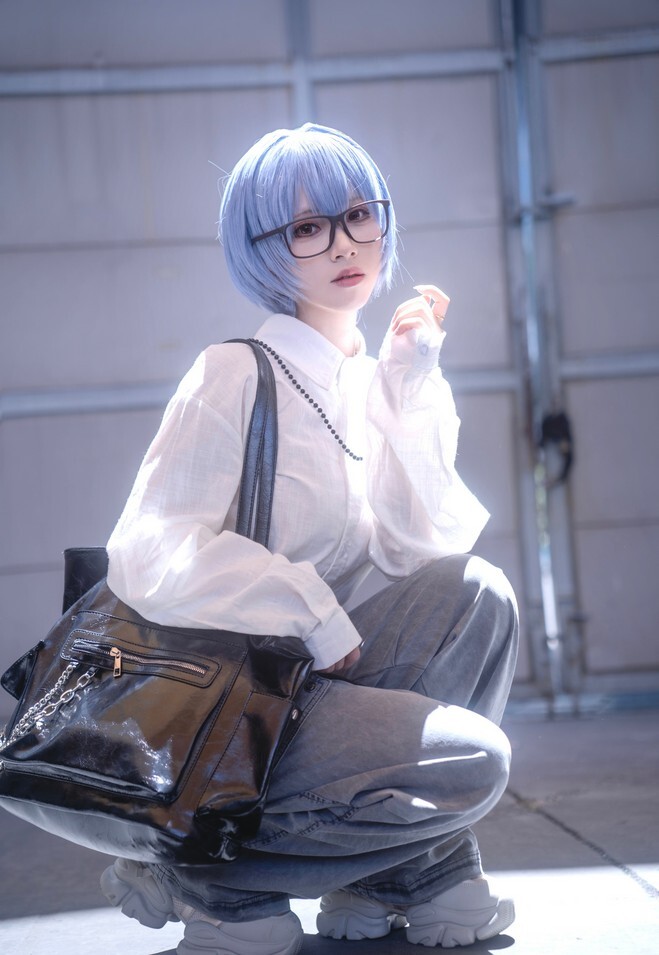 渡边芥子 - 绫波丽 [13P-26MB]