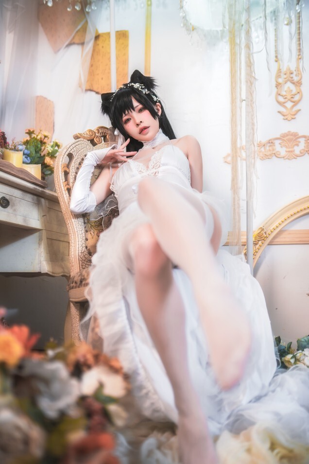 可可老师 - 爱宕白花誓言 [25P-273MB]