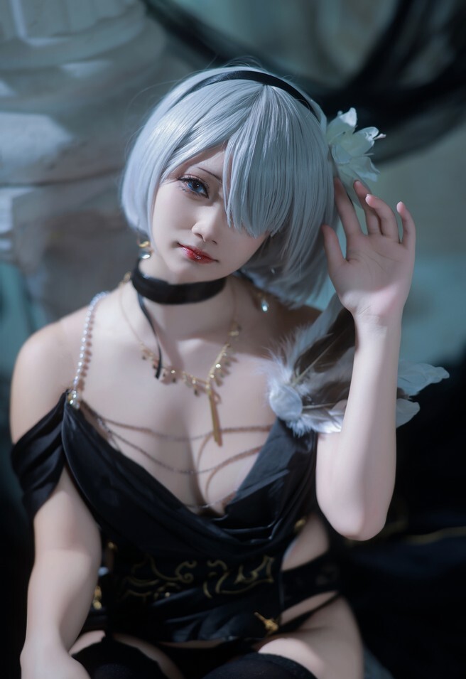 Month-月一 - 尼尔机械纪元 2b [16P-57MB]