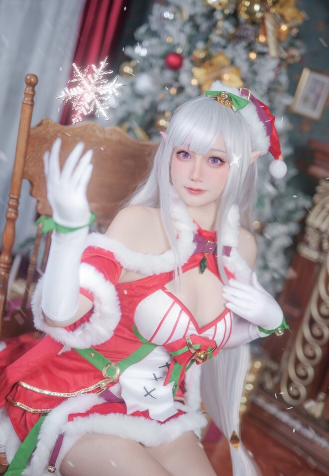 Halo_酱 - 艾米莉亚 [12P-99MB]