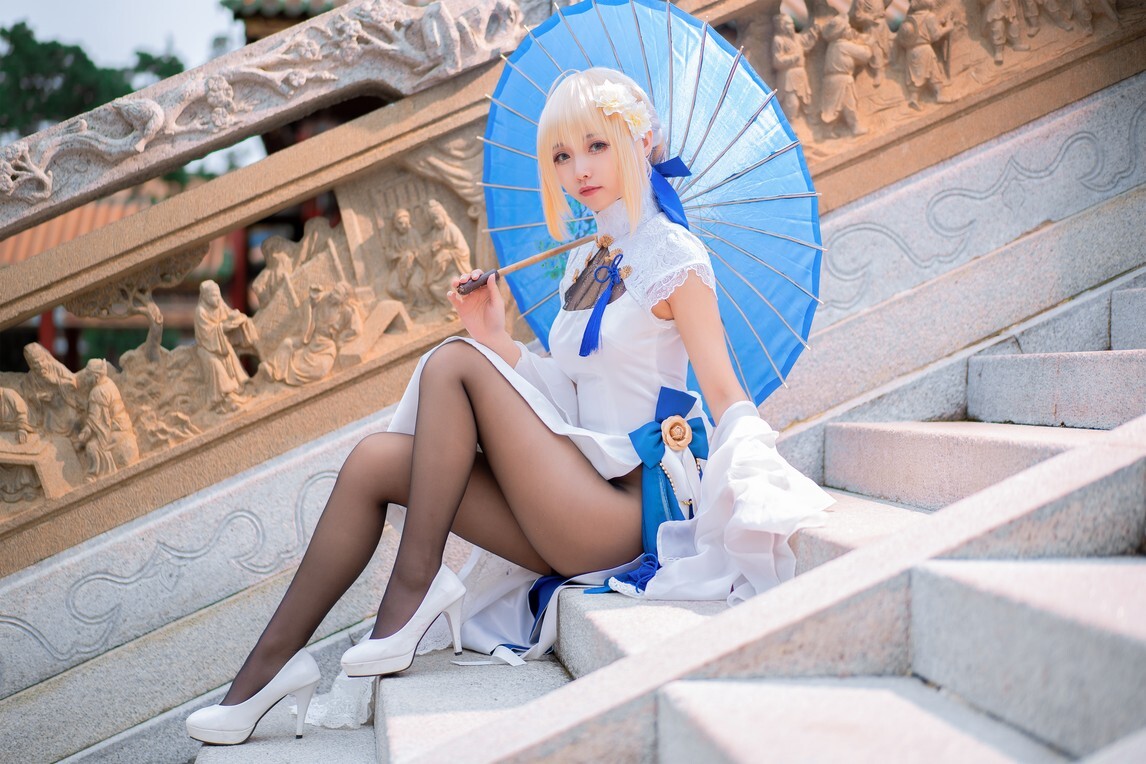 大大卷卷小卷 –  FGOsaber 四周年旗袍 [15P-99MB]