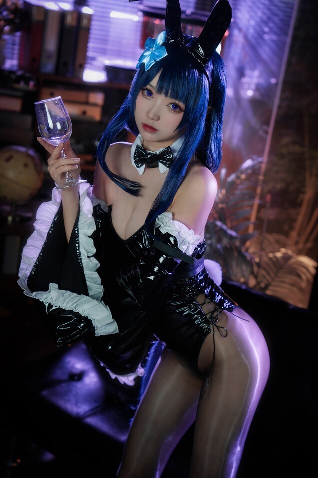 大大卷卷小卷 - 原神雷电将军 兔女郎 [17P-136MB]