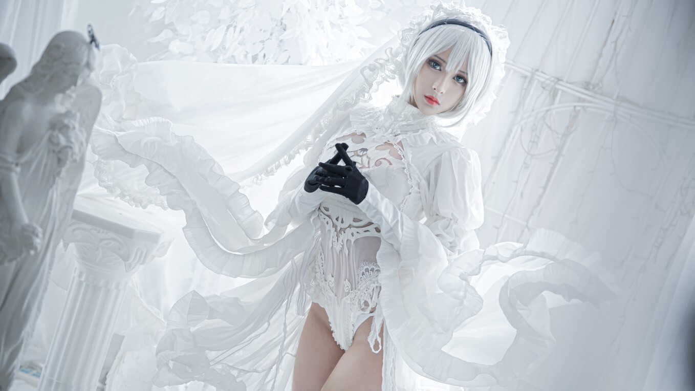 奶狮不咬人 – 白2b [16P-184MB]